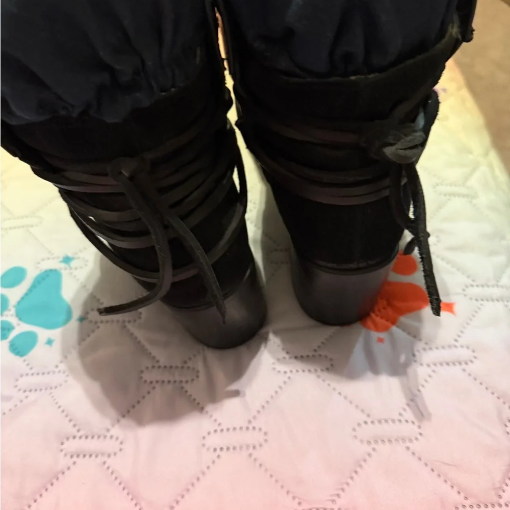 Freebird Black Heeled Boots - Picture 8 of 8